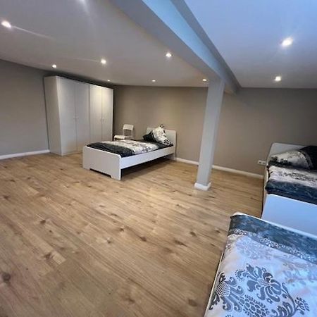 Serena Monteur Apartment Rodenbach  エクステリア 写真